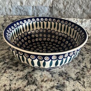 Boleslawiec Polish Pottery - Blue Peacock Large Serving Bowl 11" x 4.5”. EUC!